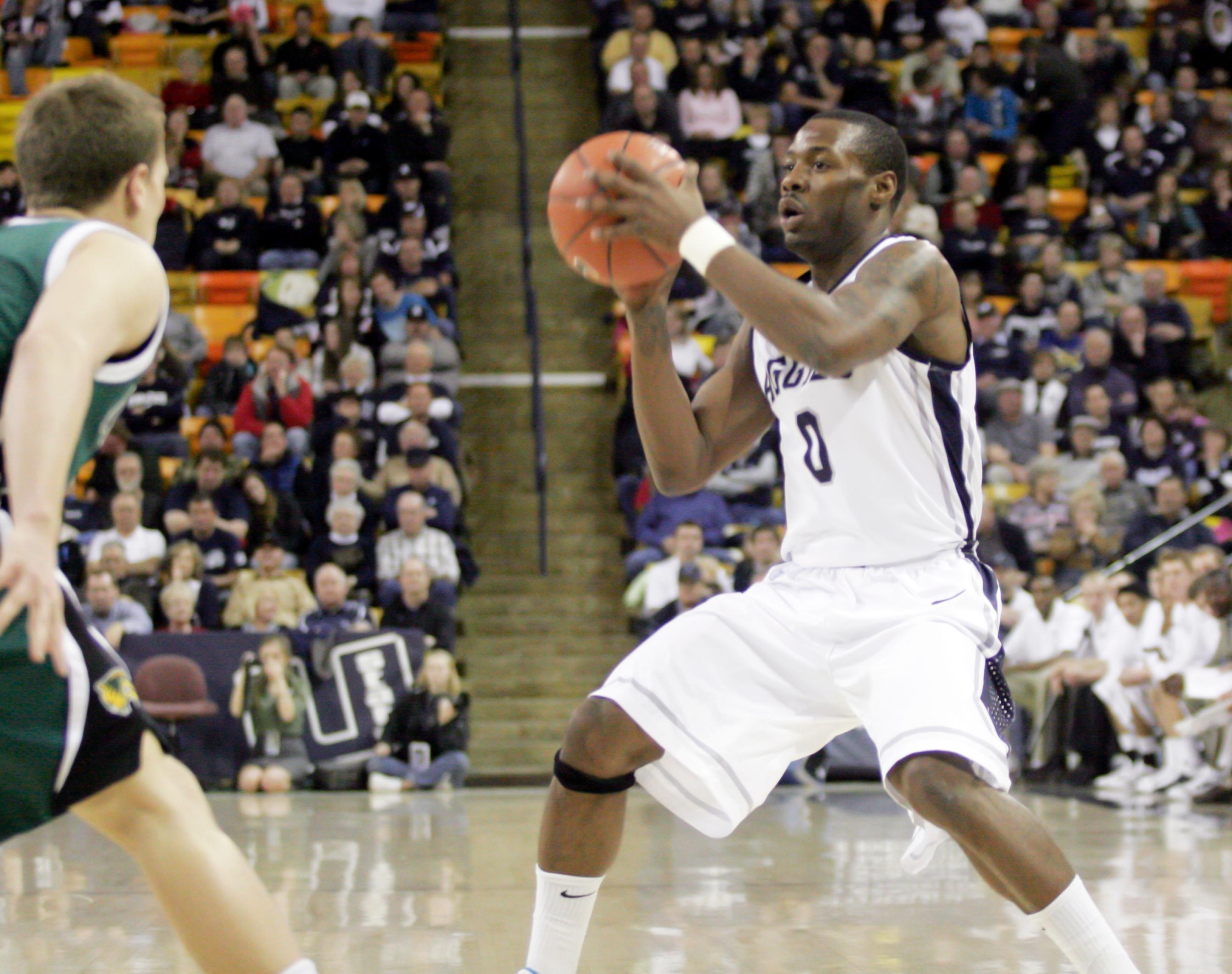 Basketball in full swing during winter break