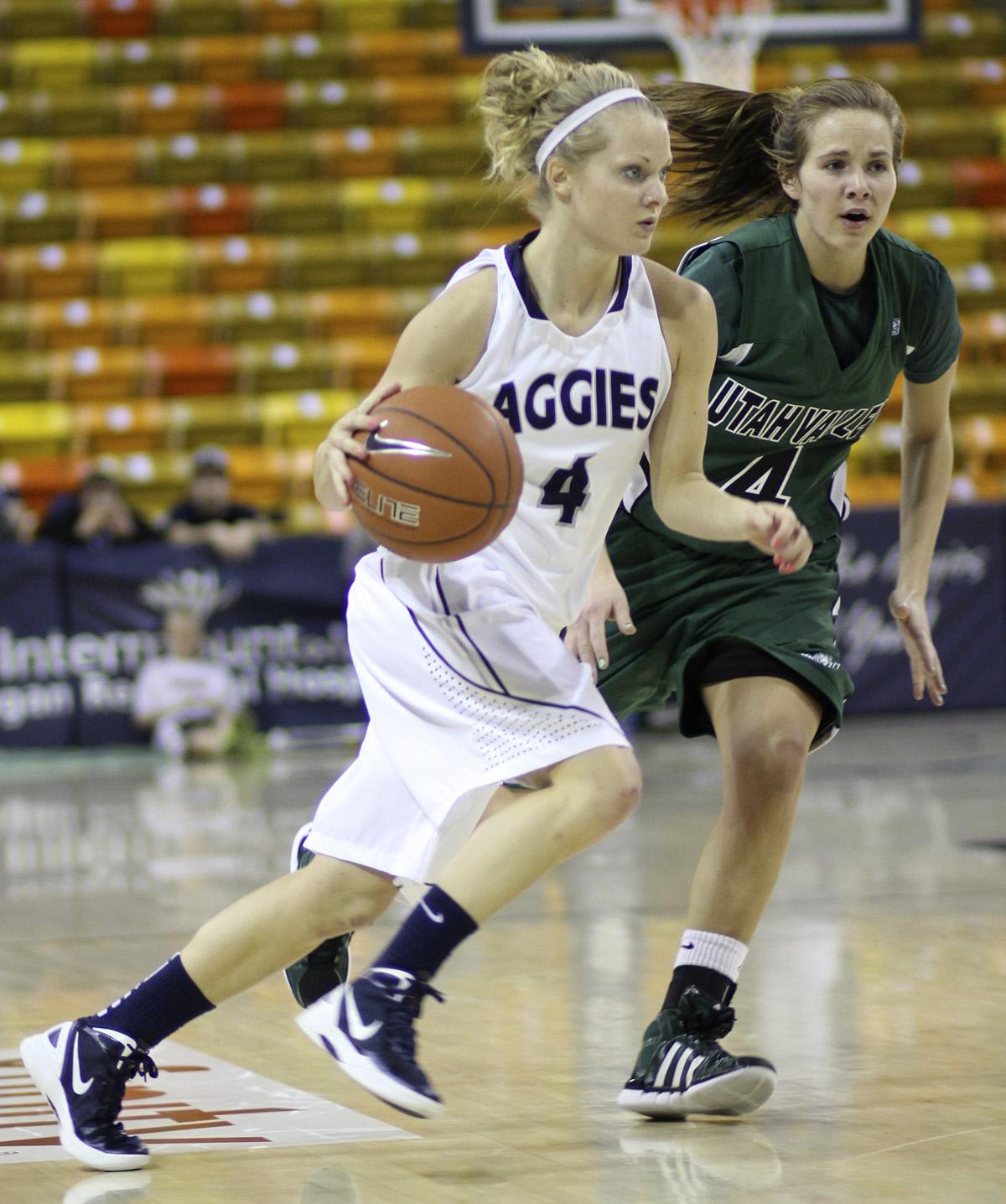 Aggie women sweep road trip, prepare for home game against defending champs