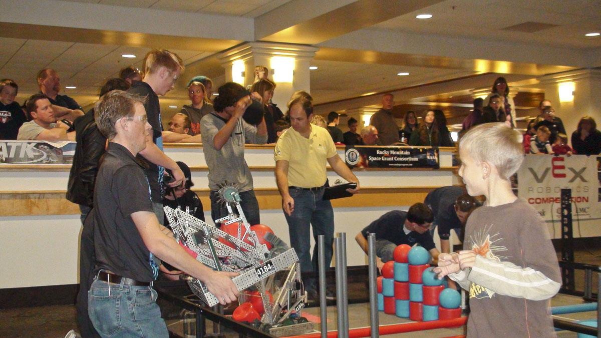 USU hosts competitive robotics tournament