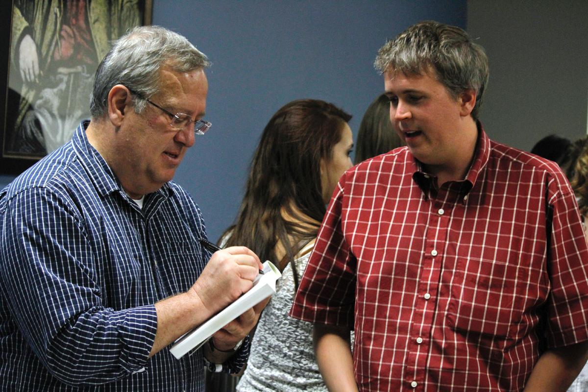 Find a spiritual path, Ohio professor tells students