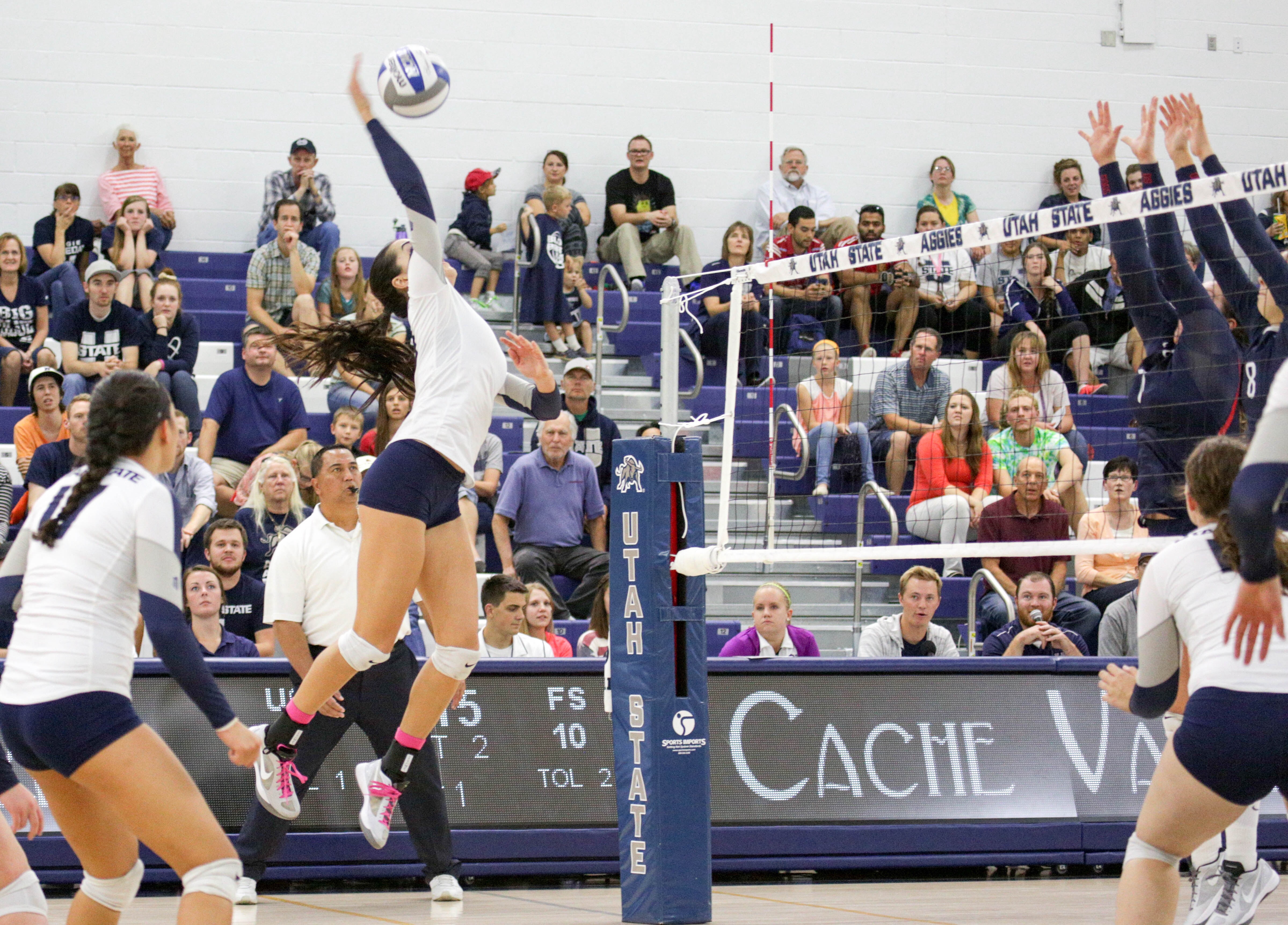 Aggie Volleyball Loses Third Straight Conference Match Against Fresno