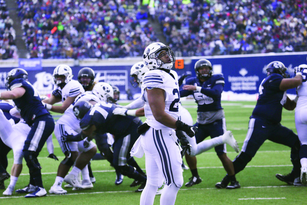 MB_USUFootballvsBYU-4