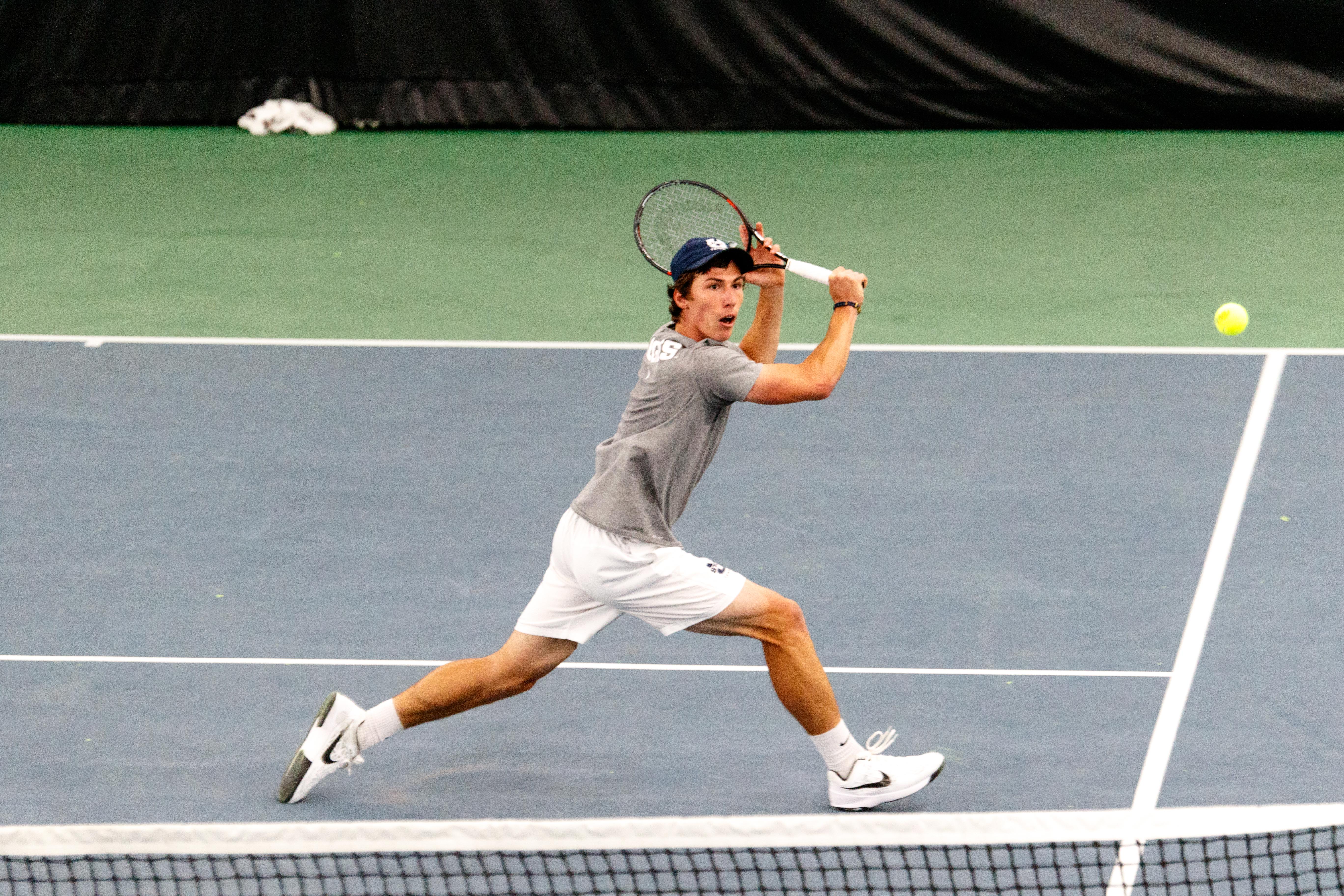 Utah State men's tennis begins MW play with 4-1 win over ...