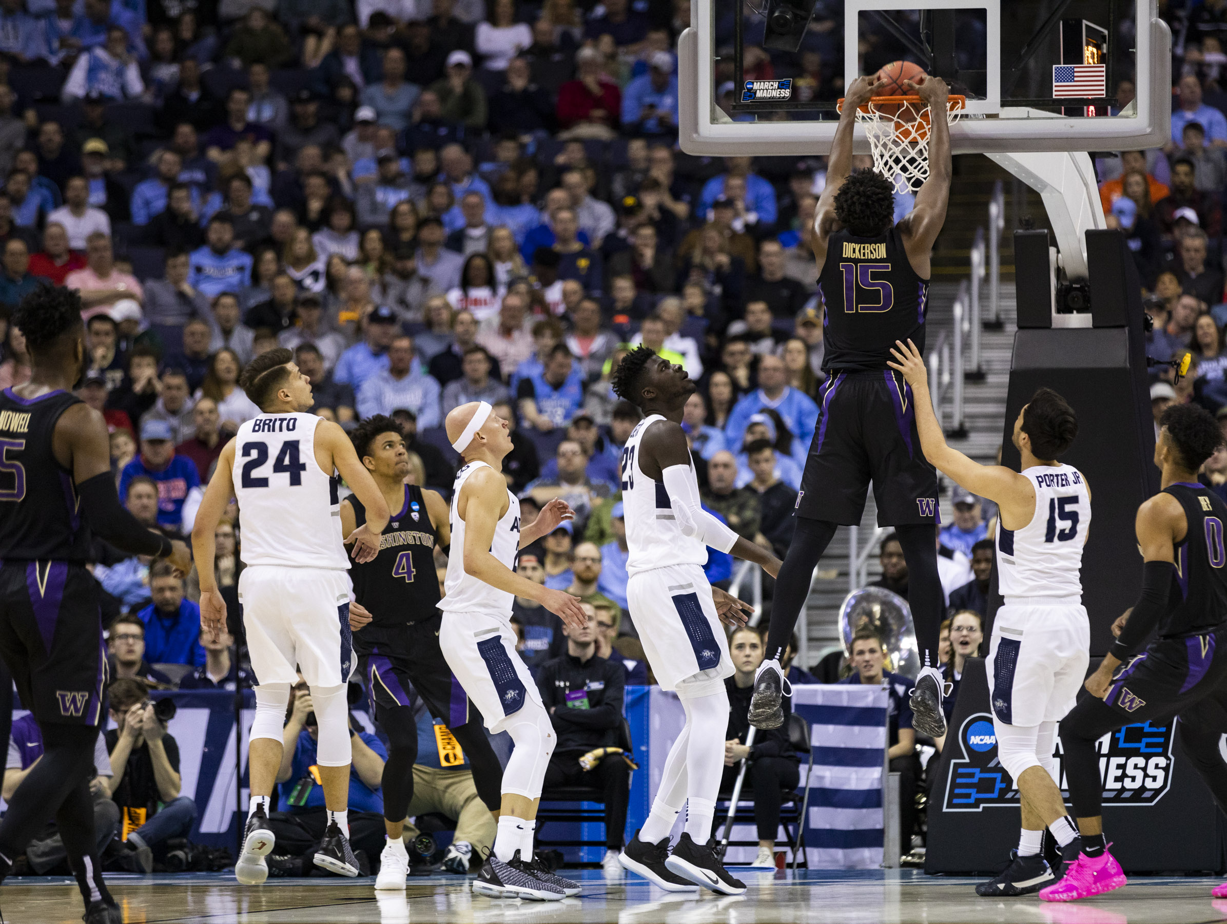 Huskies Send Aggies Home Early - The Utah Statesman