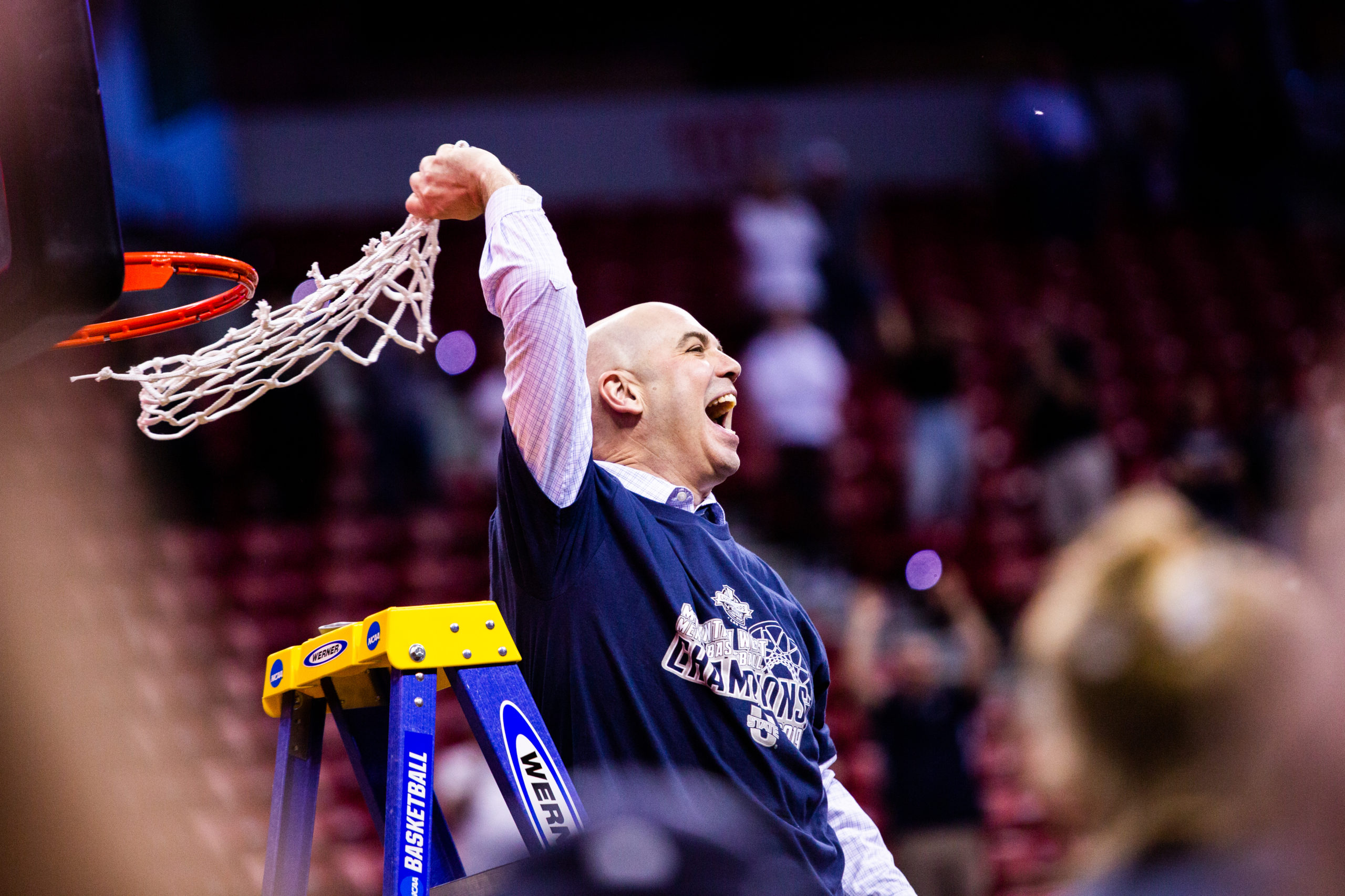 NCAA buzzer beaters: SDSU buzz-beater leads Aztecs to NCAA Championship game