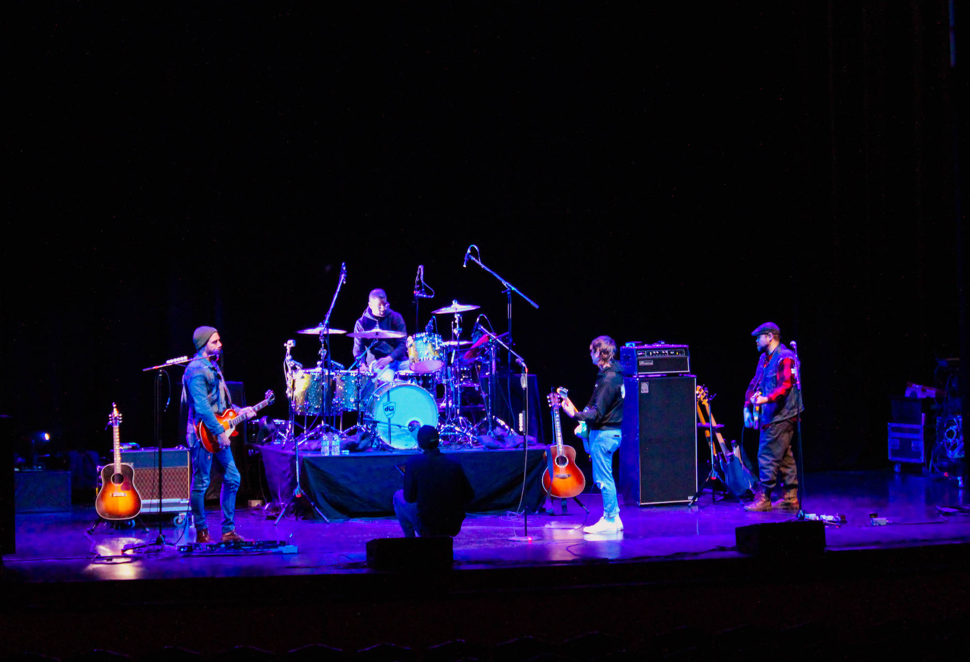 Logan hosts the Plain White T's - Vimarsana News