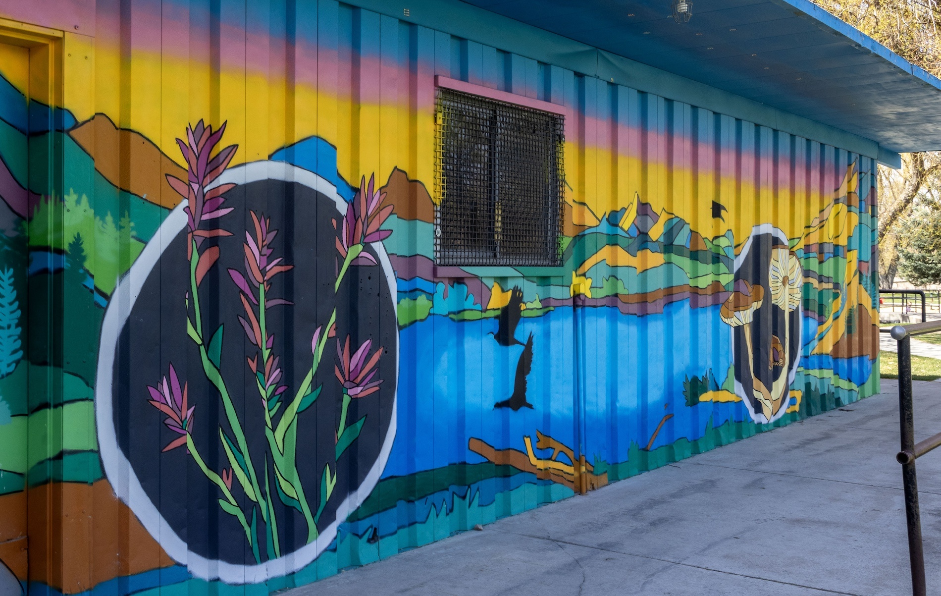 アート・デザイン・音楽 Planning and Community Action Painting pride: Logan's 2025 Public Art Action Plan - The Utah