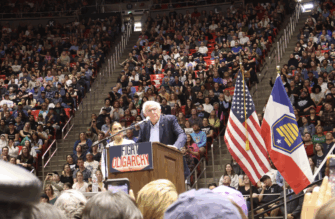 Guest Column: Bernie Sanders headlines ‘Fighting Oligarchy’ tour across Midwest