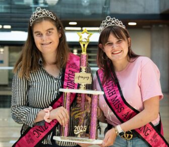 USU duo represents at Miss Amazing
