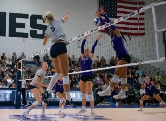 USU Defeats WSU in Straight-Set Victory
