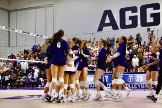 USU Volleyball Takes Down Colorado State