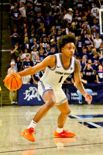 Utah State pulls away in second half to beat San Jose State