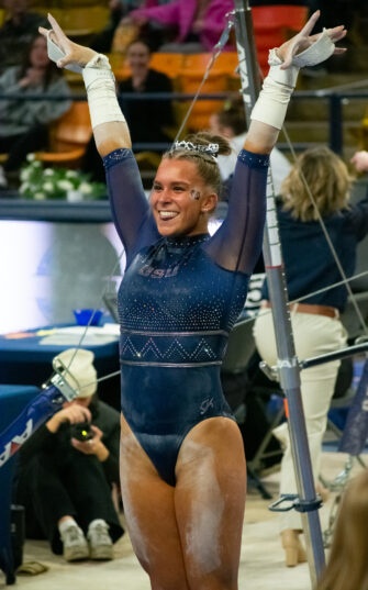 Aggie gymnastics defeat Boise State on Spectrum Magic night