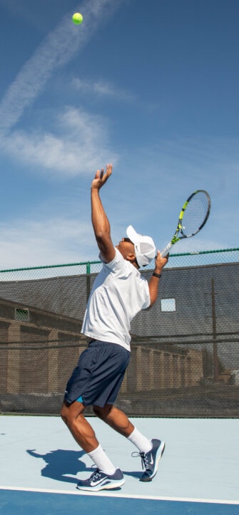 Step-by-step: Tennis serves with Jean Baptiste-Badon