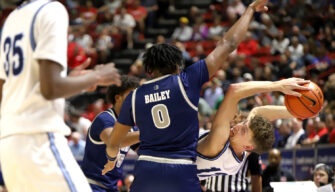 Utah State clamps down on Nevada, punches ticket to Mountain West title game