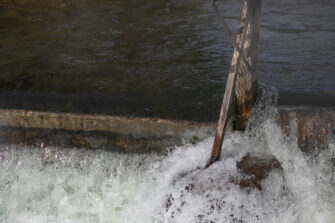 Low-head dams present dangerous currents for recreationists; researchers develop software toolbox to analyze risk