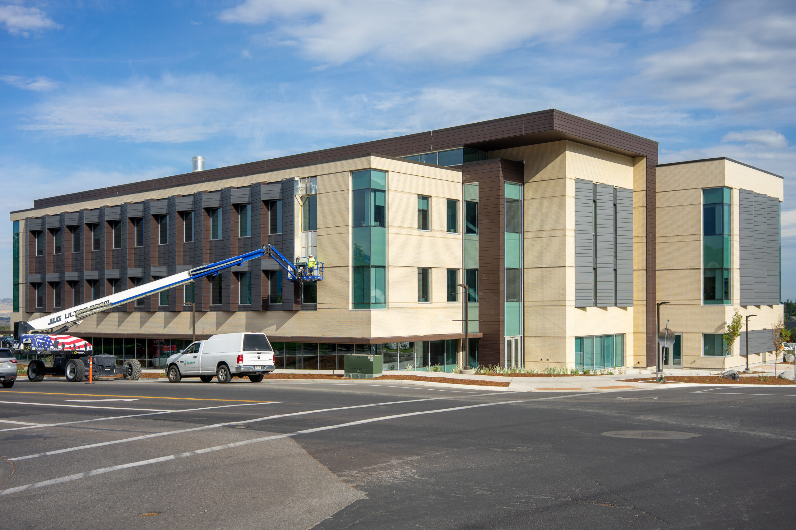 Veterinary science building opens - The Utah Statesman